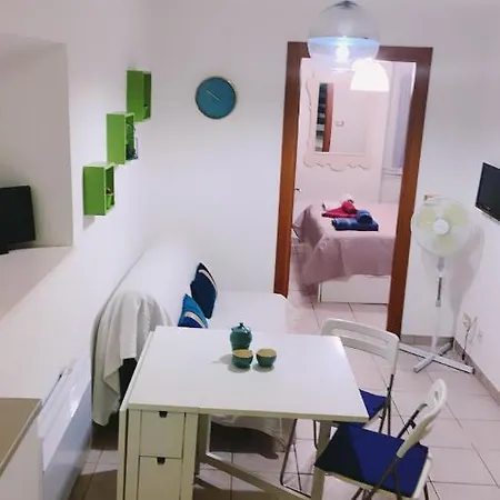 Apartament Joli 29m2 En Vieille 2 Mins De La
